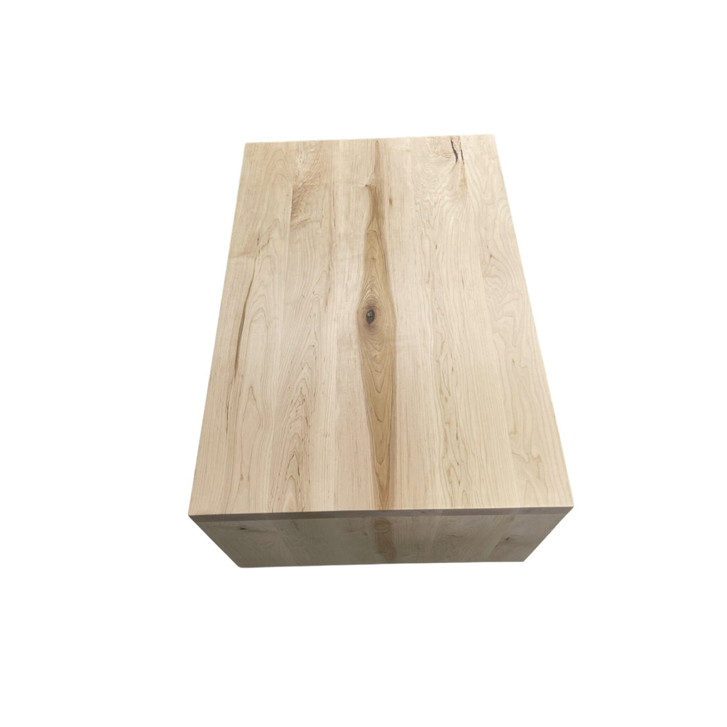 Table basse en érable avec pattes en bois plein Tables basses Urbarn Mobilier 