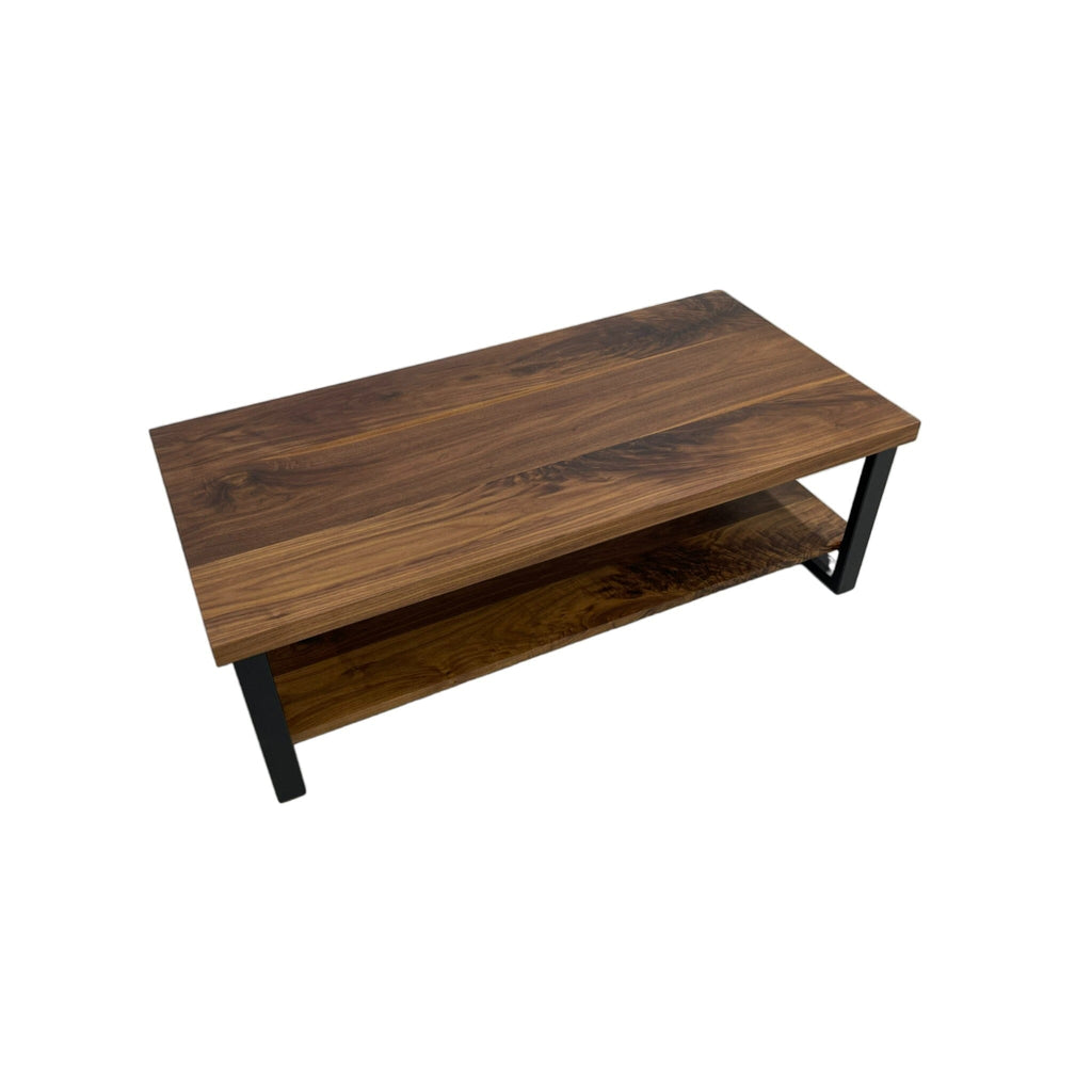 Table basse en noyer noir à deux plateaux Tables basses Urbarn Mobilier 