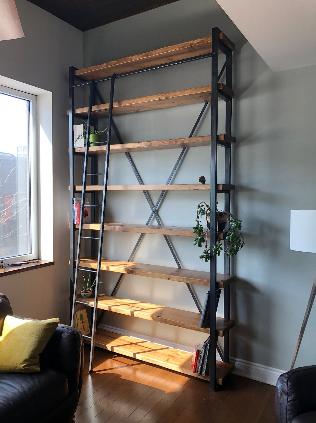 Étagère sur mesure 8 tablettes étagère Urbarn Mobilier 